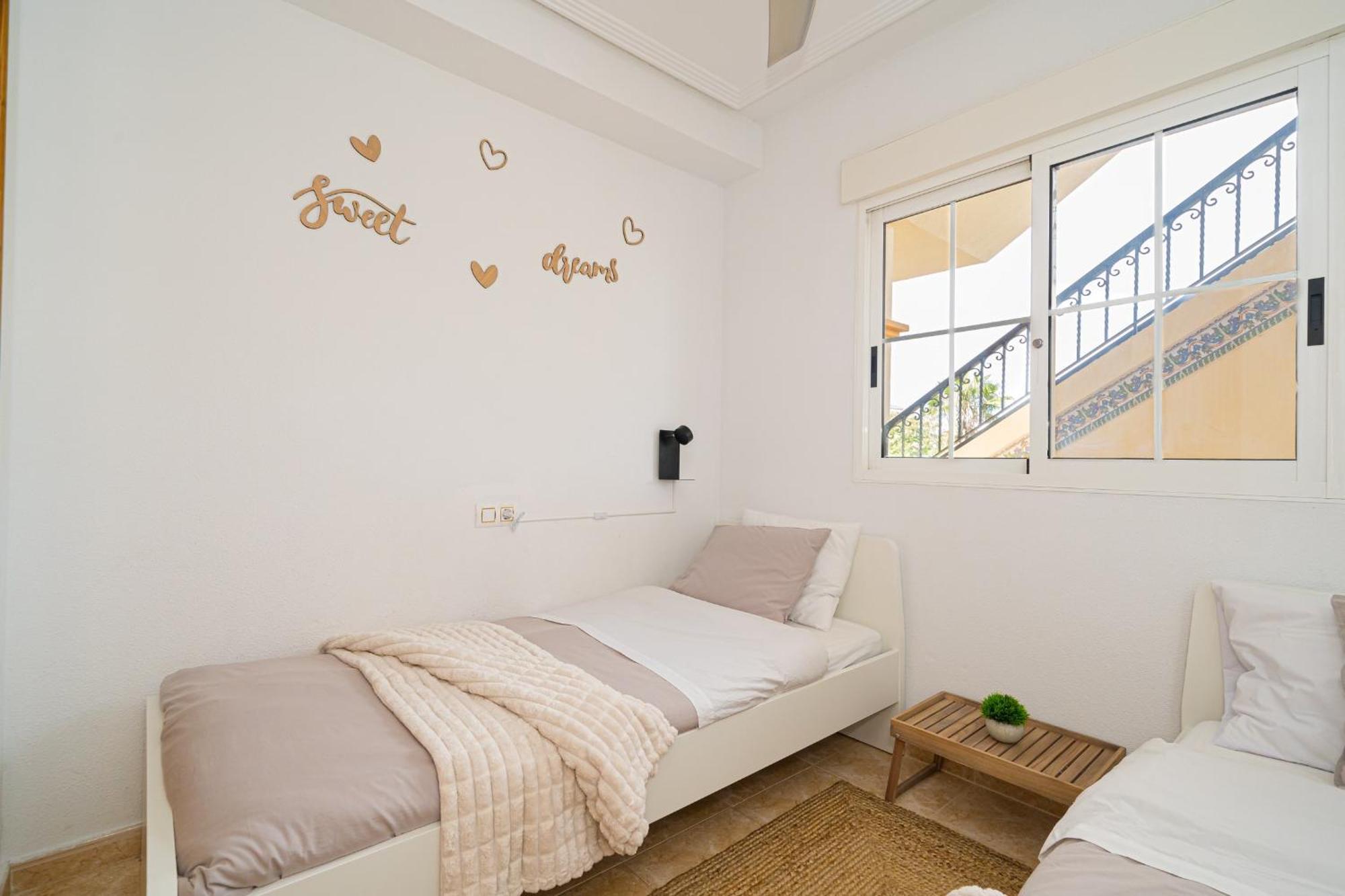 Villamartin Apartment. Excellent Location For Golfers, Cyclists And Hikers Bagian luar foto