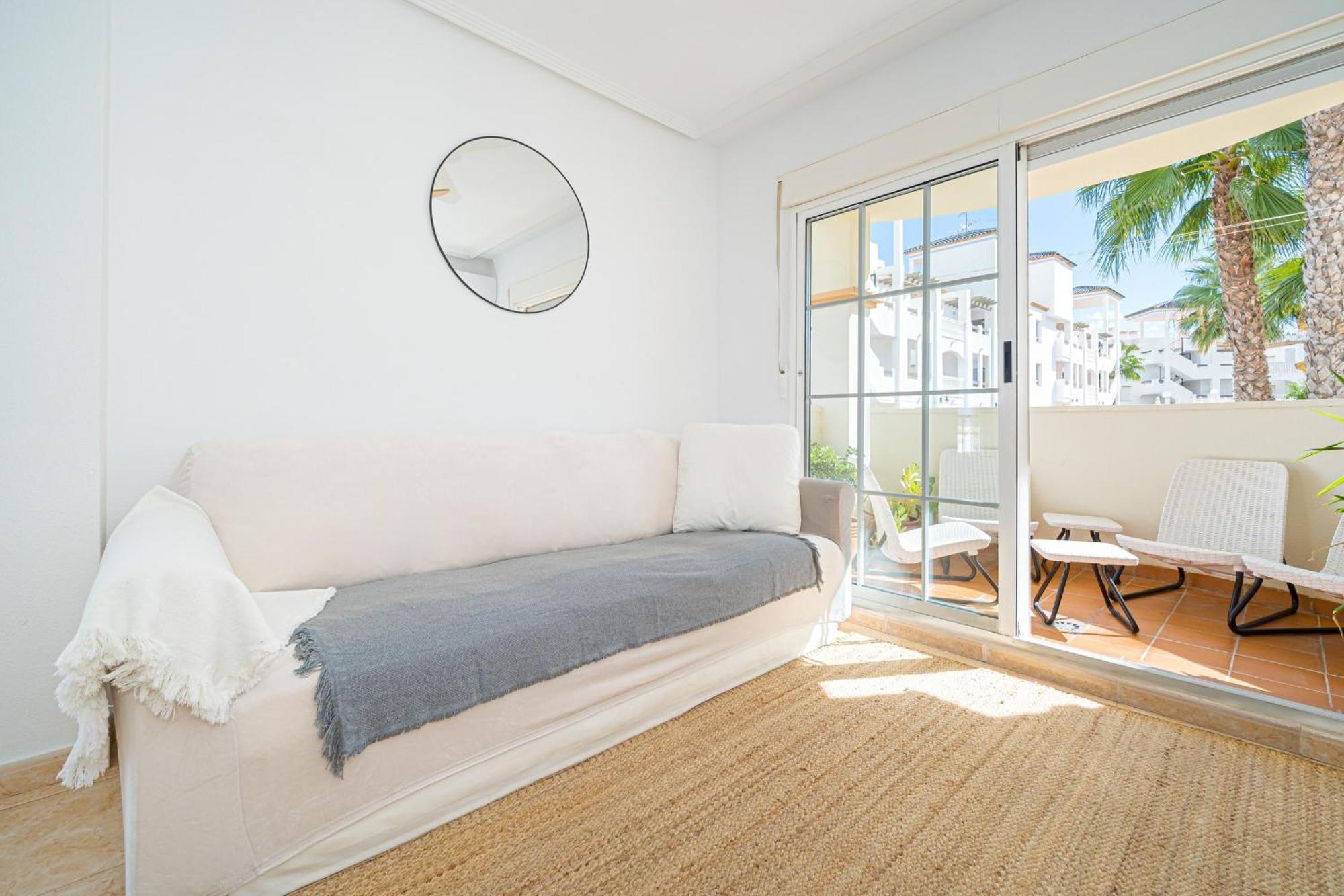 Villamartin Apartment. Excellent Location For Golfers, Cyclists And Hikers Bagian luar foto