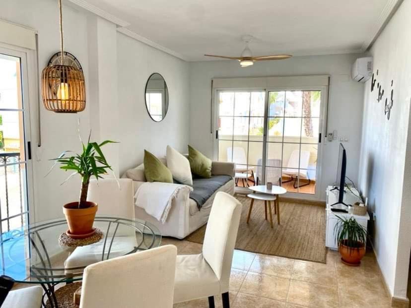 Villamartin Apartment. Excellent Location For Golfers, Cyclists And Hikers Bagian luar foto